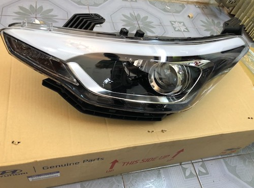 Đèn pha Skoda 6JN941015A (Headlight Assembly)