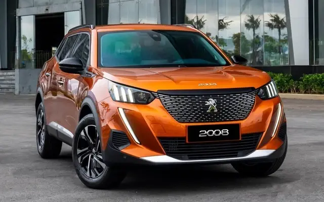 Peugeot 2008 GT Line Orange