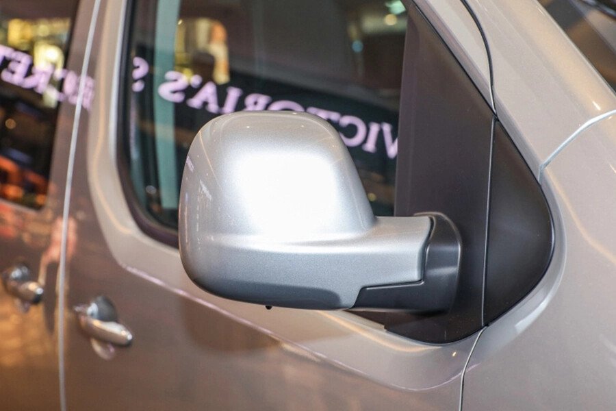 Peugeot Traveller 2021 - Hình 11 Peugeot Traveller 2021 - Hình 11