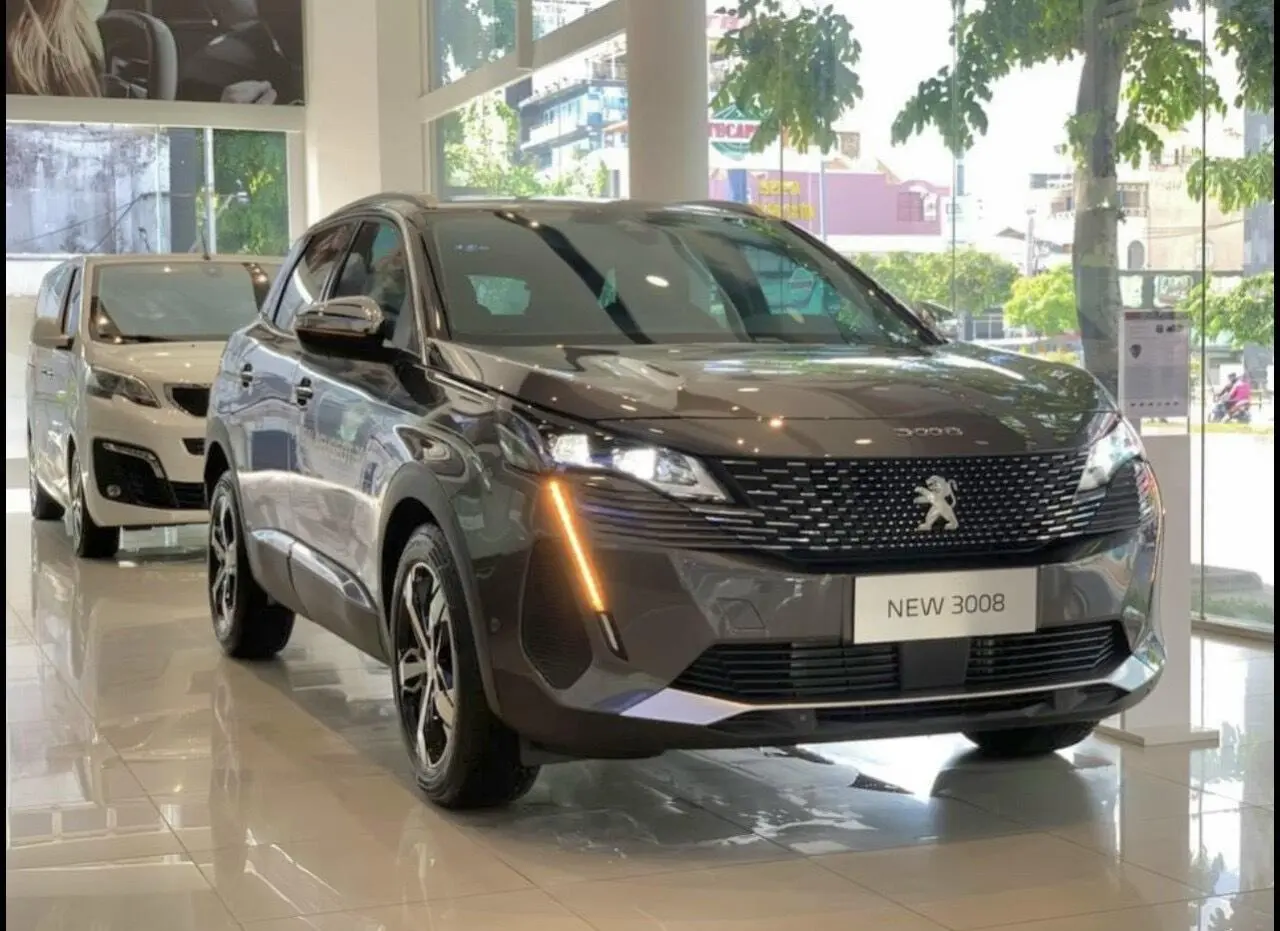 New Peugeot 3008 AT
